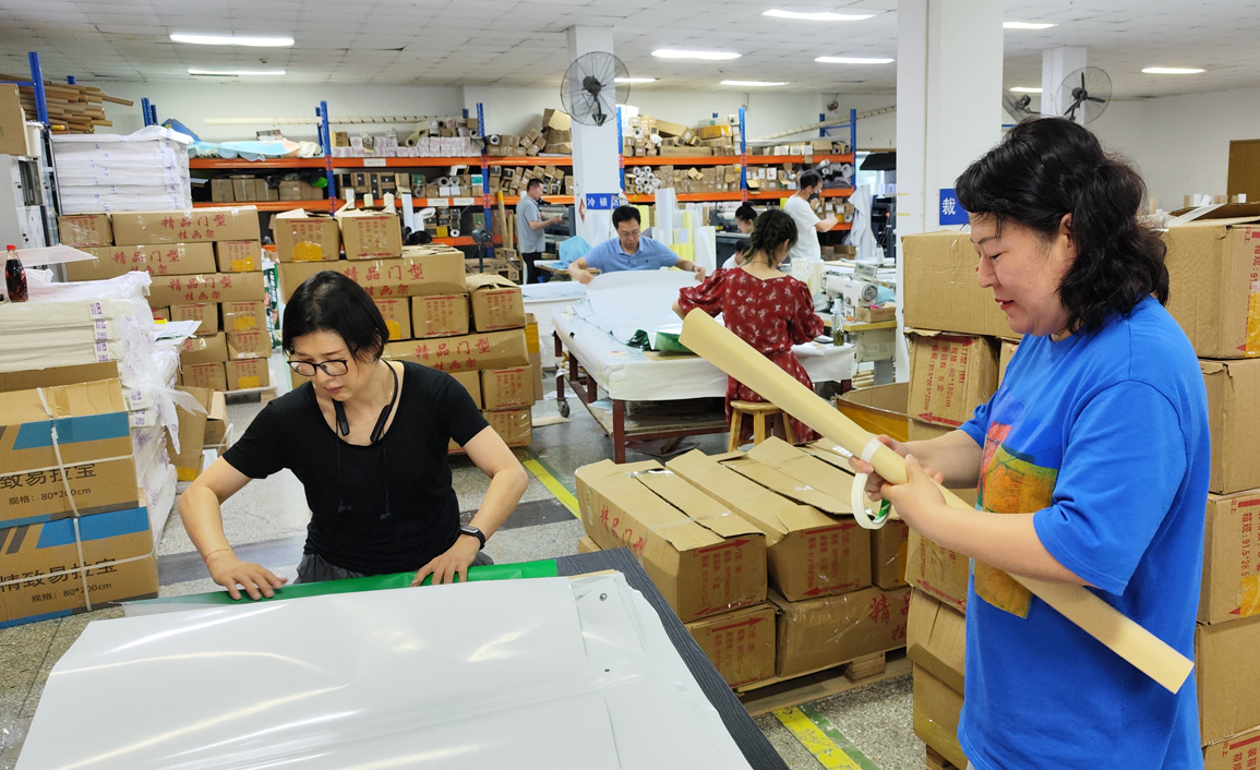 华体网官网网址:西装品牌宣传文案模板一览几个示例轻松掌握！